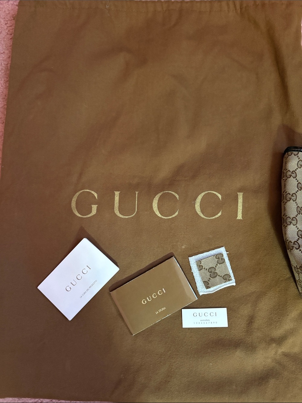 Gucci Black Interior with Brown Leather Tag